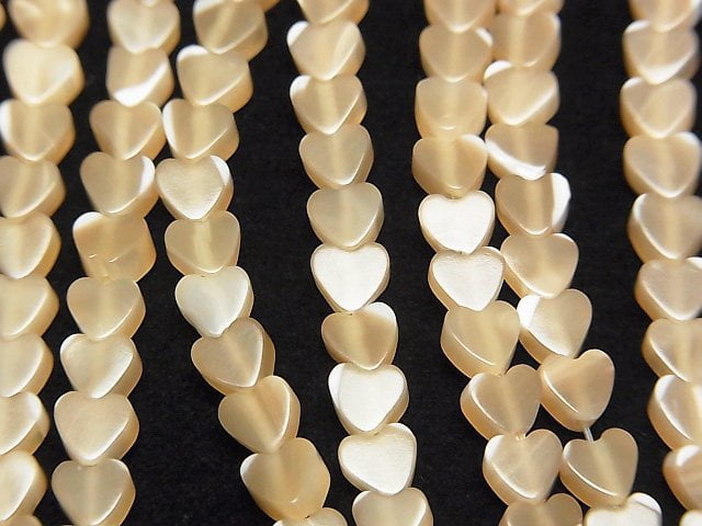 [Video]Mother of Pearl MOP Beige Small Size Vertical Hole Heart 4x4x2.5mm 1strand beads (aprx.15inch/37cm)