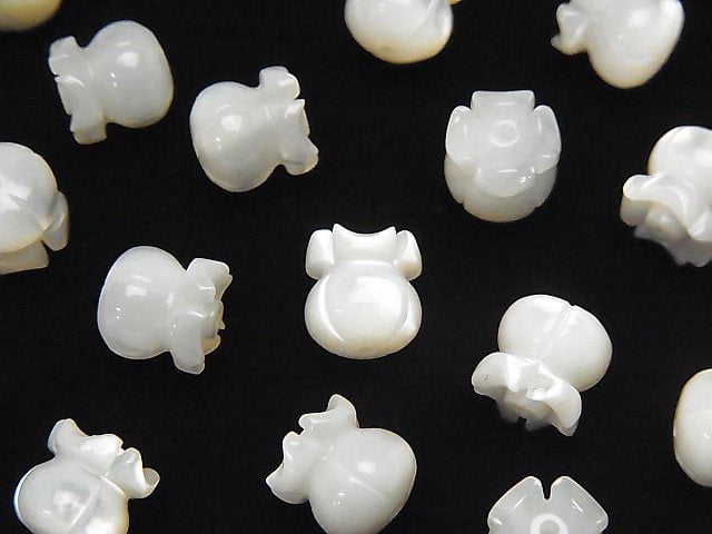 [Video] High Quality White Shell (Silver-lip Oyster) AAA Lily of the Valley (Flower) Motif 8x7.5x7.5mm 4pcs