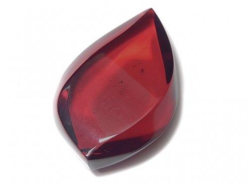 [Video] [One of a kind] Columbia Red Color Amber Undrilled Marquise NO.193