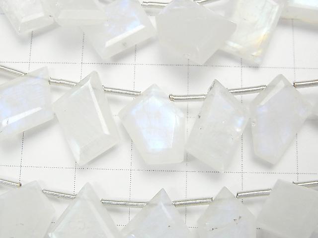[Video] High Quality Rainbow Moonstone AAA- Fancy Shape Faceted half or 1strand (18pcs)