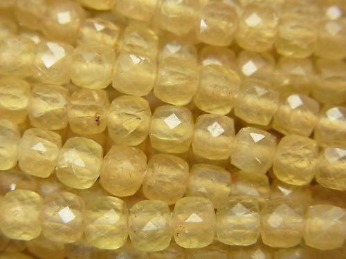 [Video] High Quality! Yellow Apatite AA Cube Shape 4x4x4mm 1strand beads (aprx.15inch / 37cm)