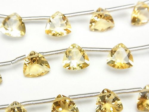 [Video]High Quality Citrine AAA Triangle Faceted 8x8mm 1strand (13pcs )
