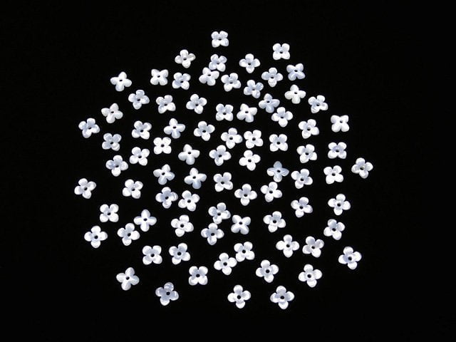 [Video] High Quality White Shell (Silver-lip Oyster )AAA Flower(4pcs Flower) 6mm Center Hole 4pcs
