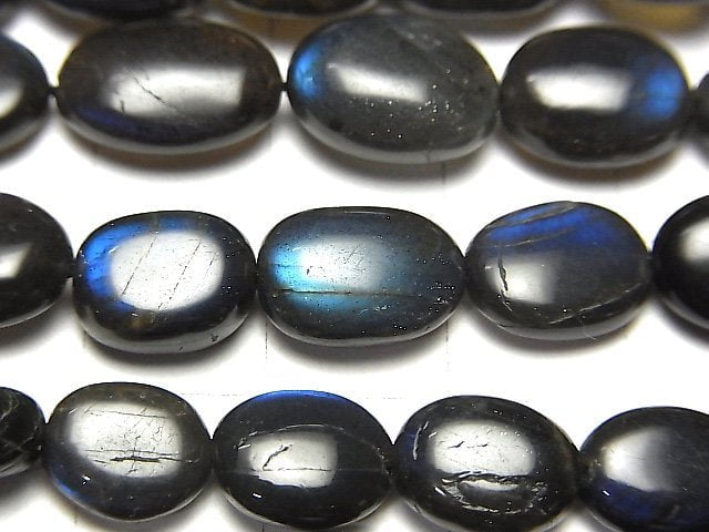 [Video] High Quality Black Labradorite AA++ Oval-Flat Nugget half or 1strand beads (aprx.13inch / 32cm)