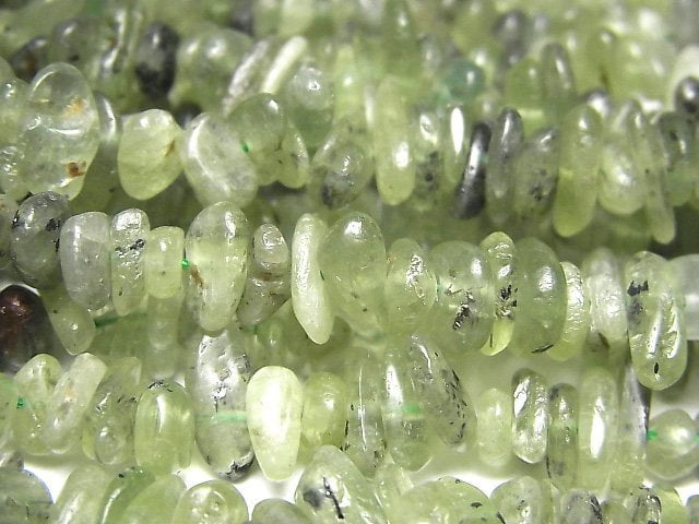 [Video] Green Kyanite AA Chips (Small Nugget) 1strand beads (aprx.15inch / 37cm)