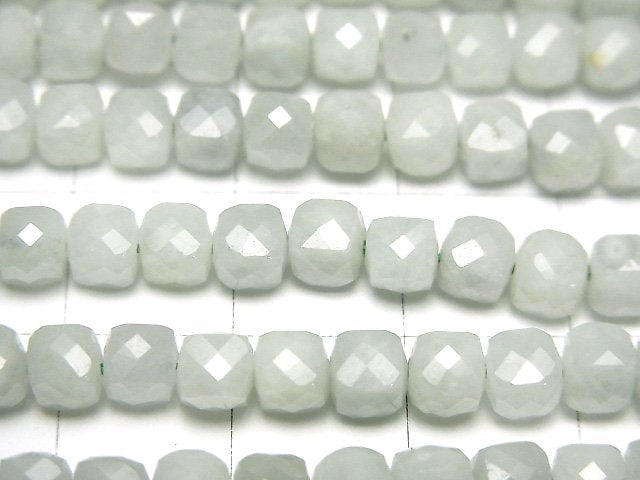 [Video]High Quality! Burmese Jadeite AA++ Cube Shape 4.5x4.5x4.5mm 1strand beads (aprx.15inch/37cm)