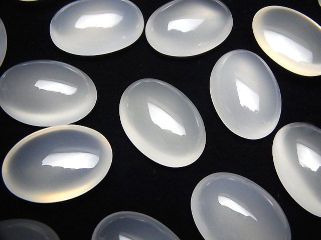 [Video]White Chalcedony AAA Oval Cabochon 25x18mm 1pc