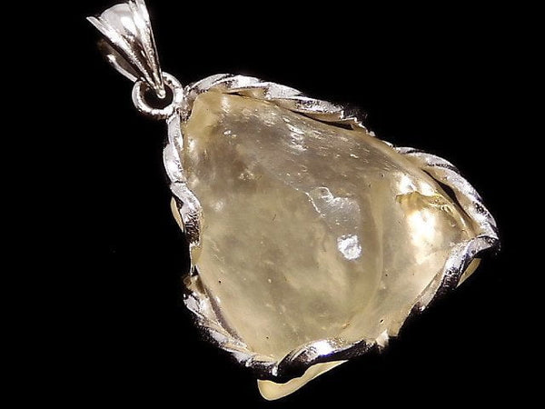 [Video][One of a kind] Libyan Desert Glass Rough Rock Nugget Pendant Silver925 NO.465
