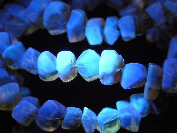 [Video]Blue Amber Chips (Small Nugget) Bracelet