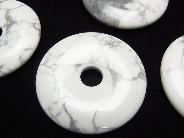 [Video] Howlite Magnesite Coin (Donut) 40x40mm 1pc