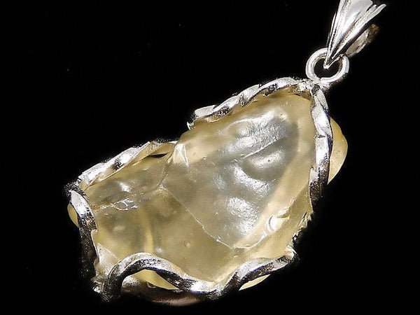 [Video][One of a kind] Libyan Desert Glass Roughlock Nugget Pendant Silver925 NO.493