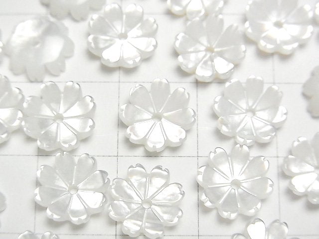 [Video] High quality white Shell AAA 3D flower 10mm center hole 4pcs