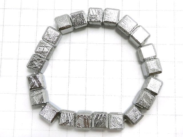 [Video][One of a kind] Meteorite (Muonionalusta) Cube 8x8x8mm Bracelet NO.1