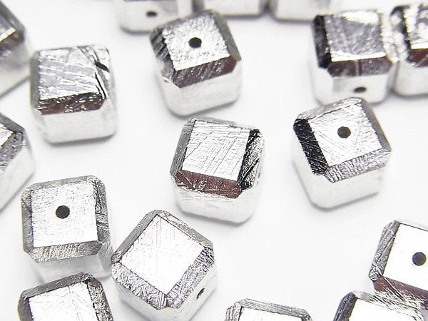 [Video]Meteorite (Muonionalusta) Cube 6mm,8mm,10mm NO.1 1pc