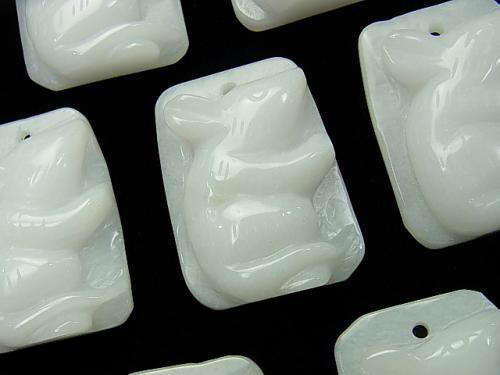 1strand $7.79! White Jade Mouse Carving 1pc